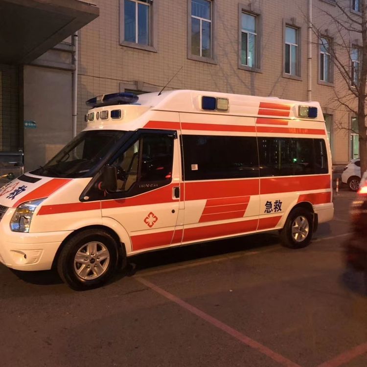 息烽夜间租赁救护车护送病人转院：安全转运的 8 大核心注意事项